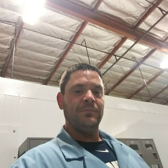 Meet your Posher, Brad - Picture 7 of 8